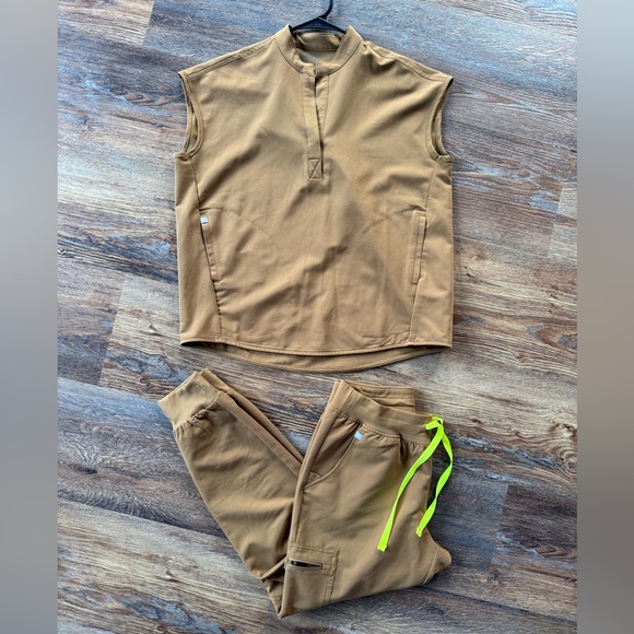 Figs Pants - FIGS scrub set